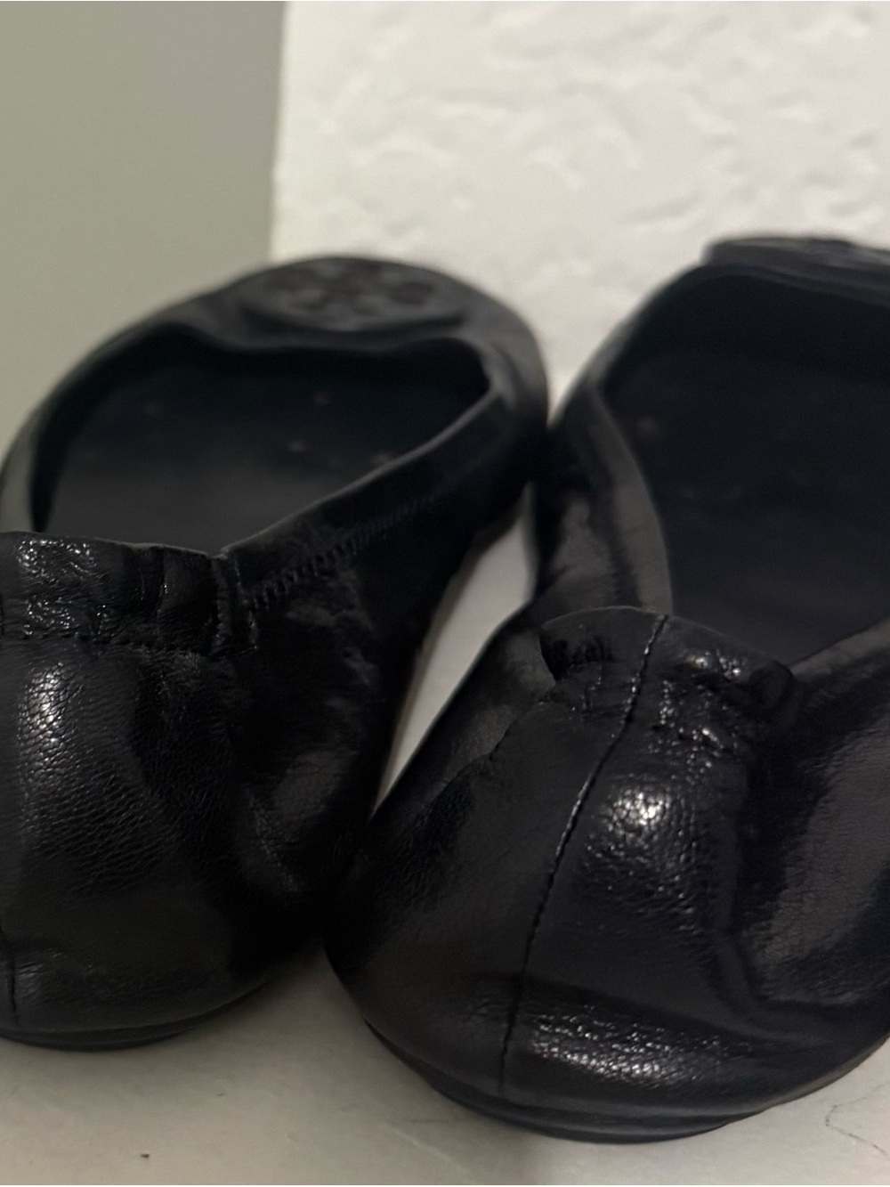Black Women's Leather Ballet Flats - Tory Burch Sz 8 - Picture 3 of 4